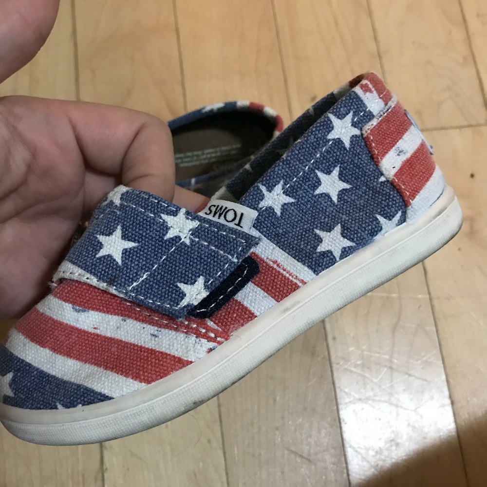 Americana Toms T7